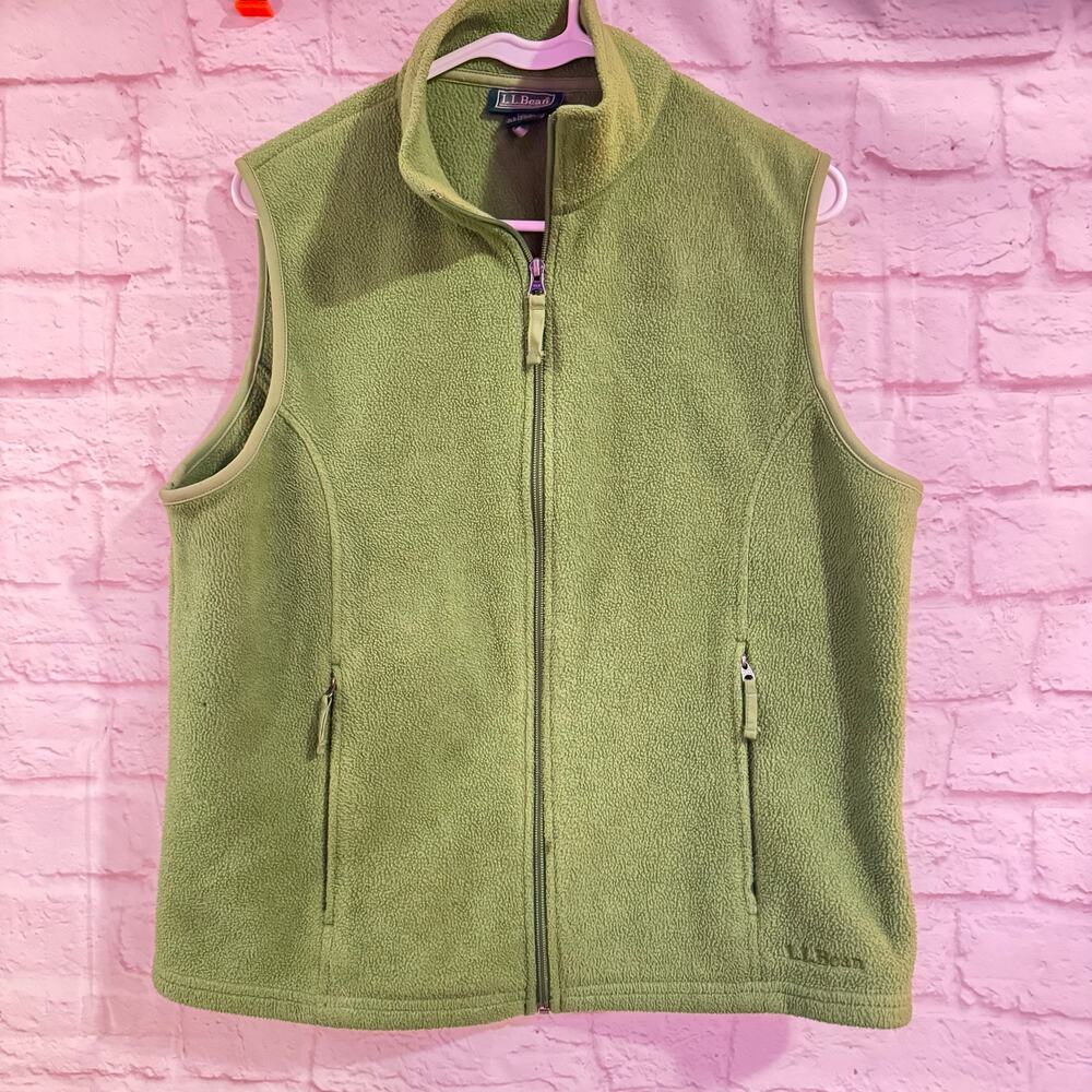 LL Bean Green Zippered Fleece Vest Sz L 25.5” length